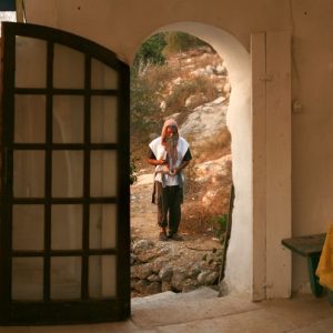 Sleeping in the Beit Midrash (Chavat Shimshon)